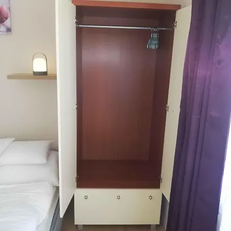 In - Balaton 49197 * كيستاي